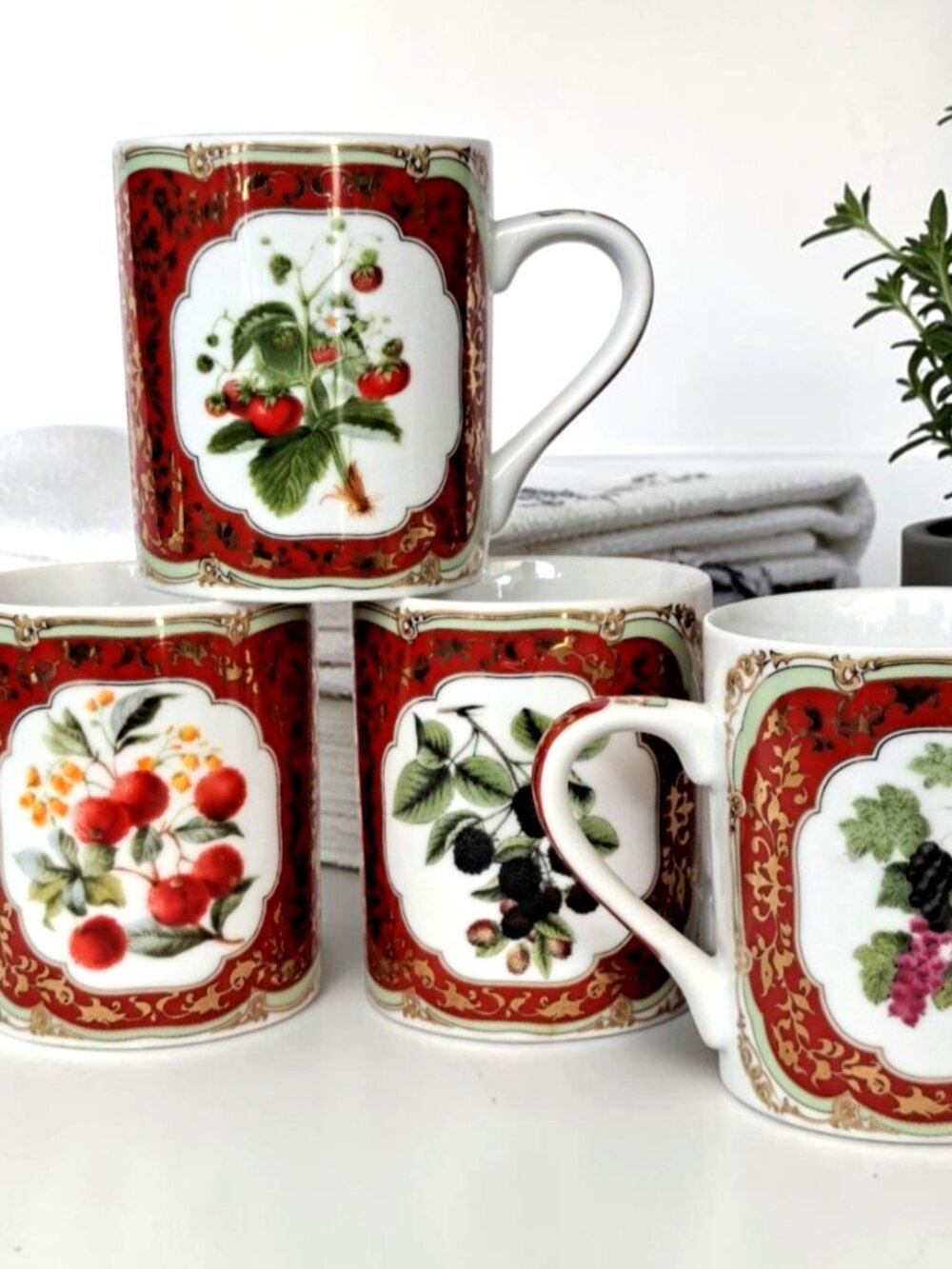 Set of 4 Winterthur Paris France Reproduction Andrea By Sadek Coffee Mug